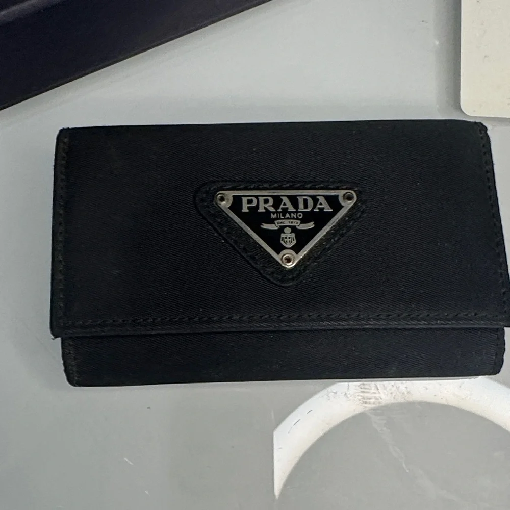 Prada Black key holder - full inclusion
